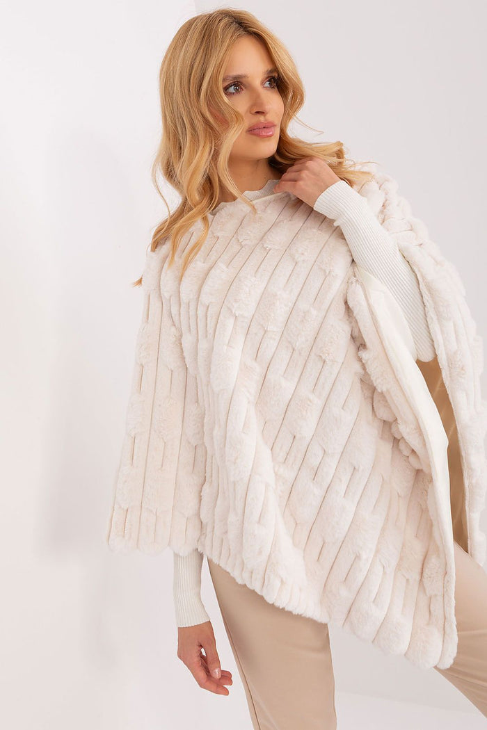 Poncho model 190860 AT