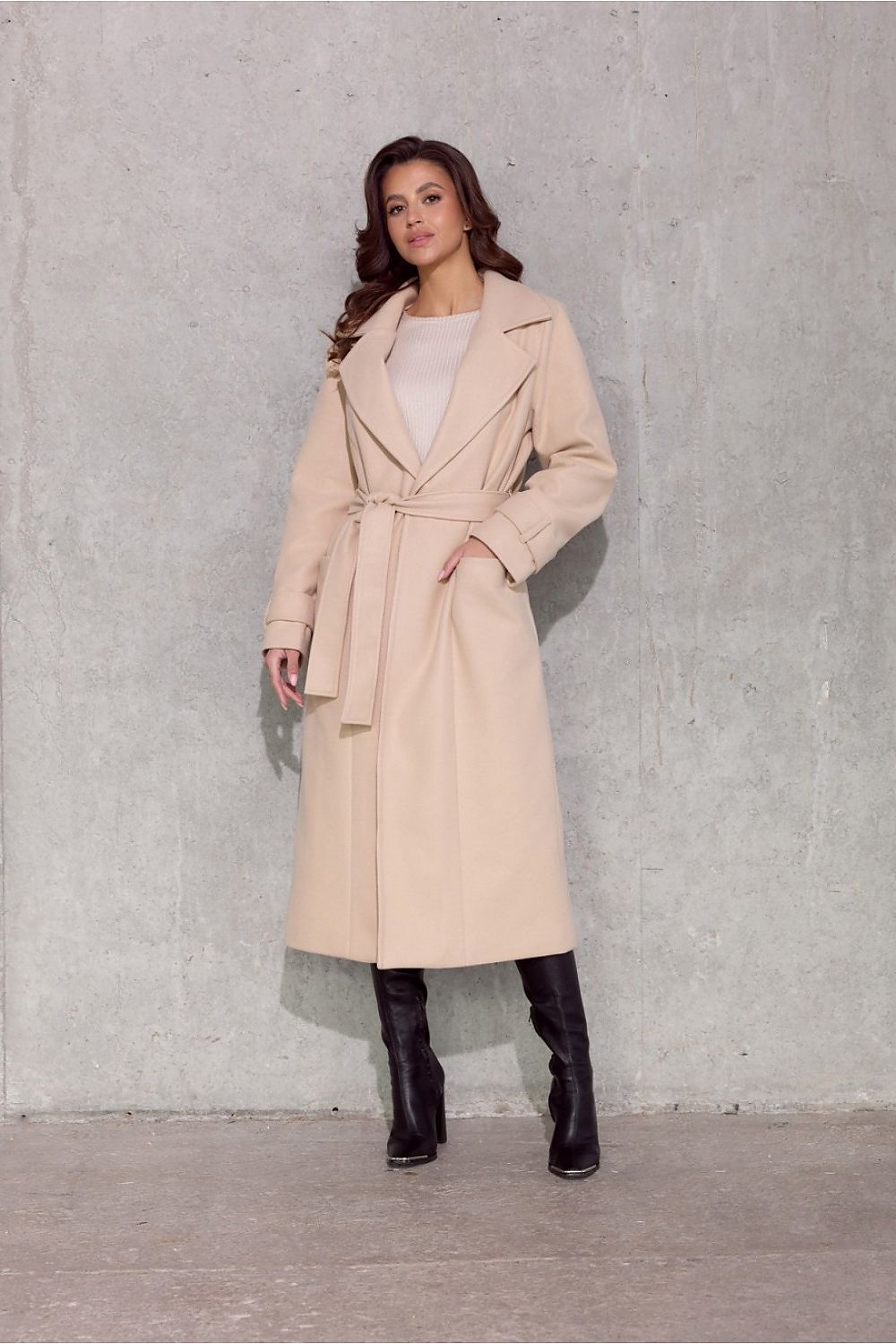 Coat model 192040 Roco Fashion