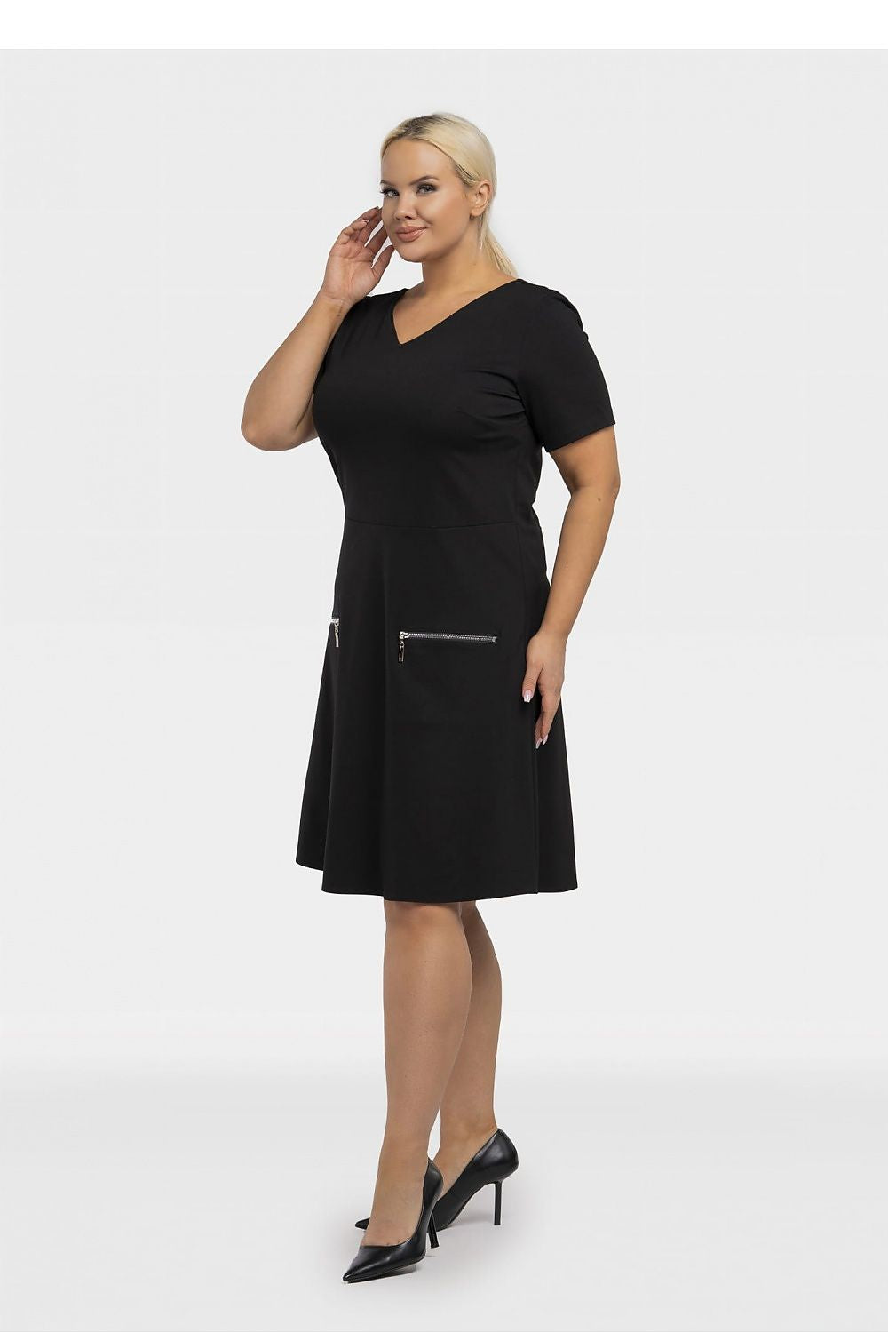 Plus size dress model 195021 Karko