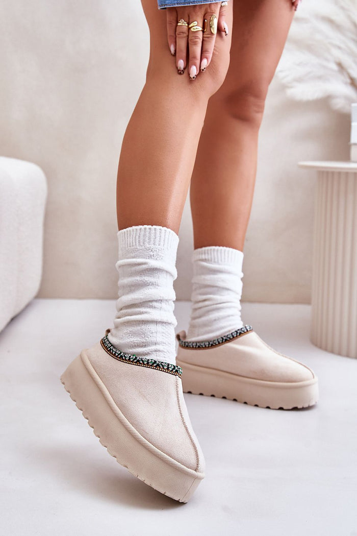 Slippers model 201245 Step in style
