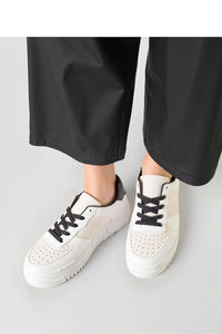  Sport Shoes model 210207 Inello 