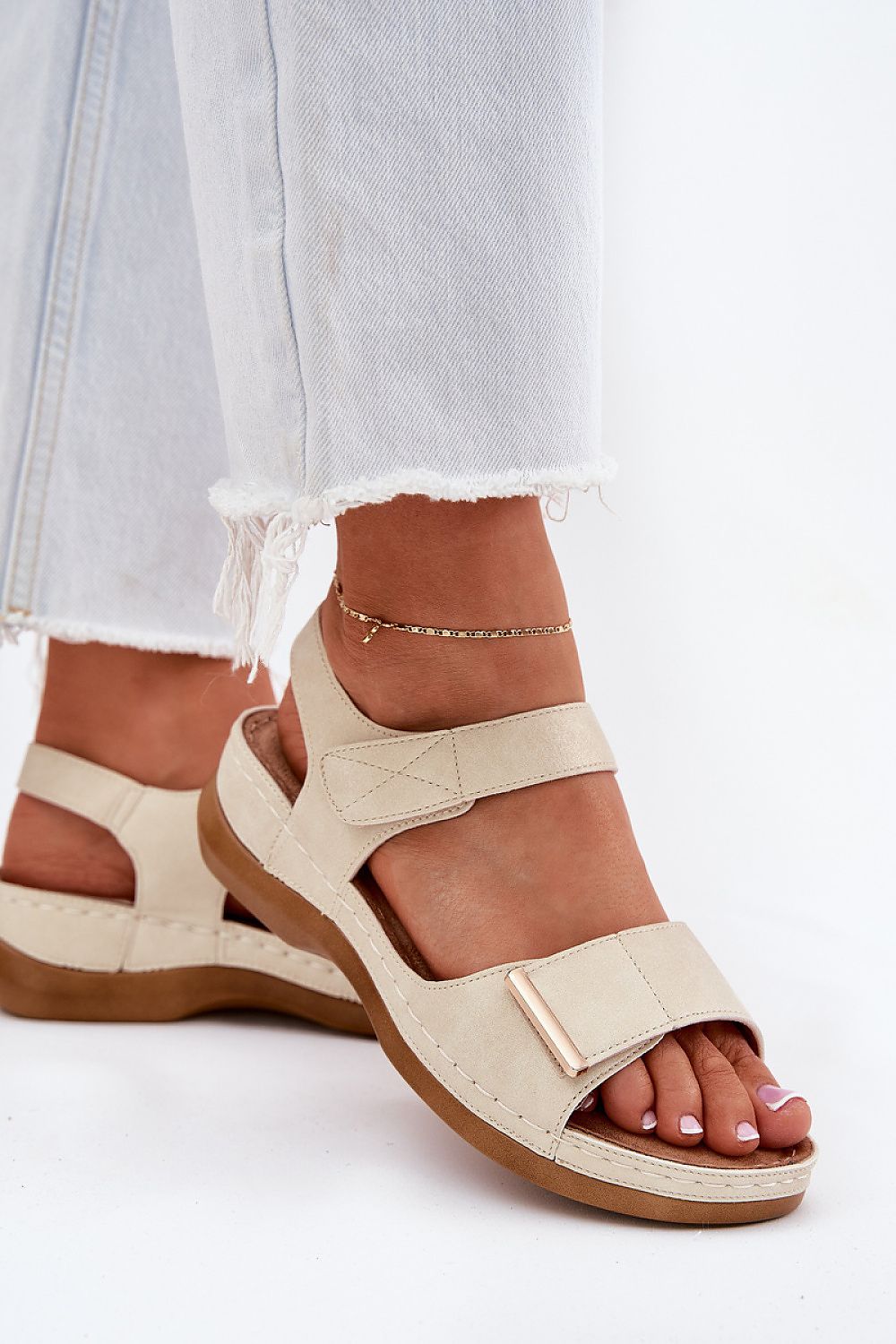  Sandals model 212582 Step in style 