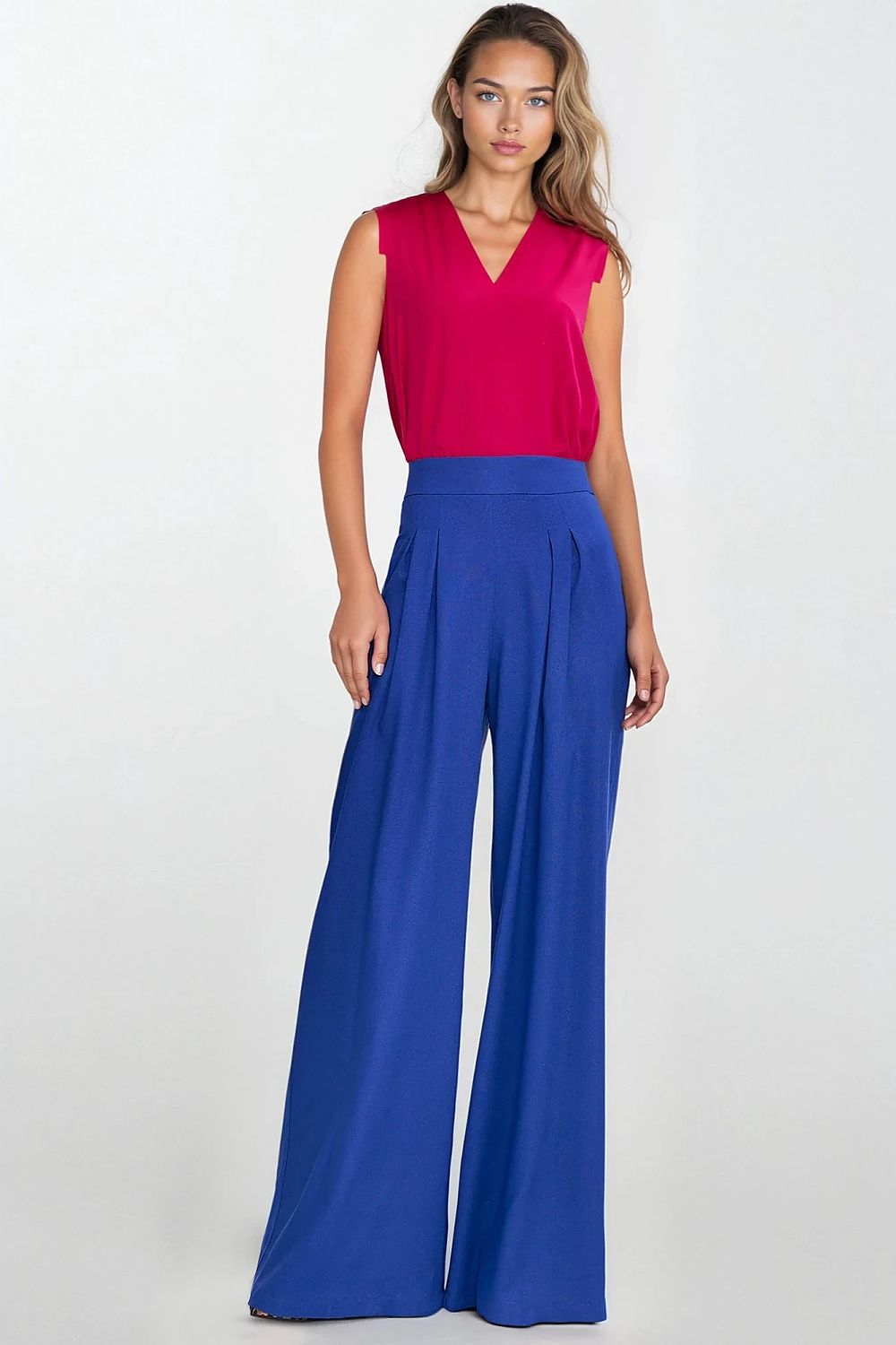  Women trousers model 213973 Nife 