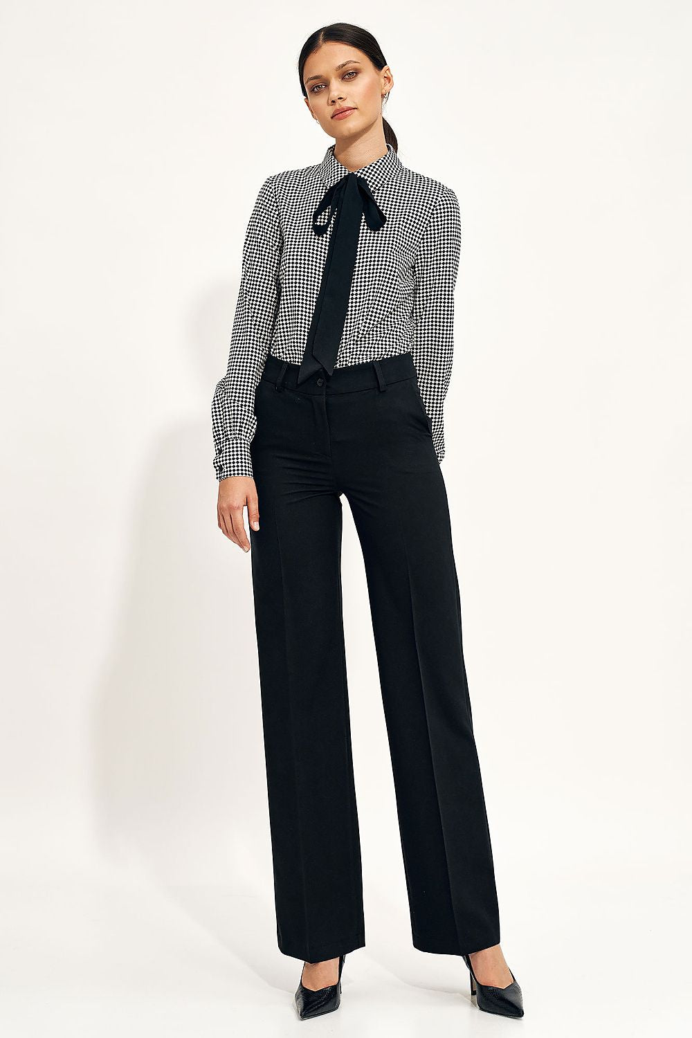  Trousers model 216892 Nife 