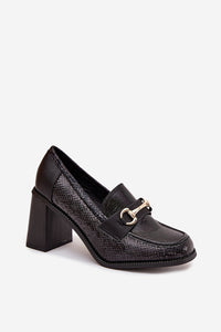  Heeled low shoes model 217846 Step in style 