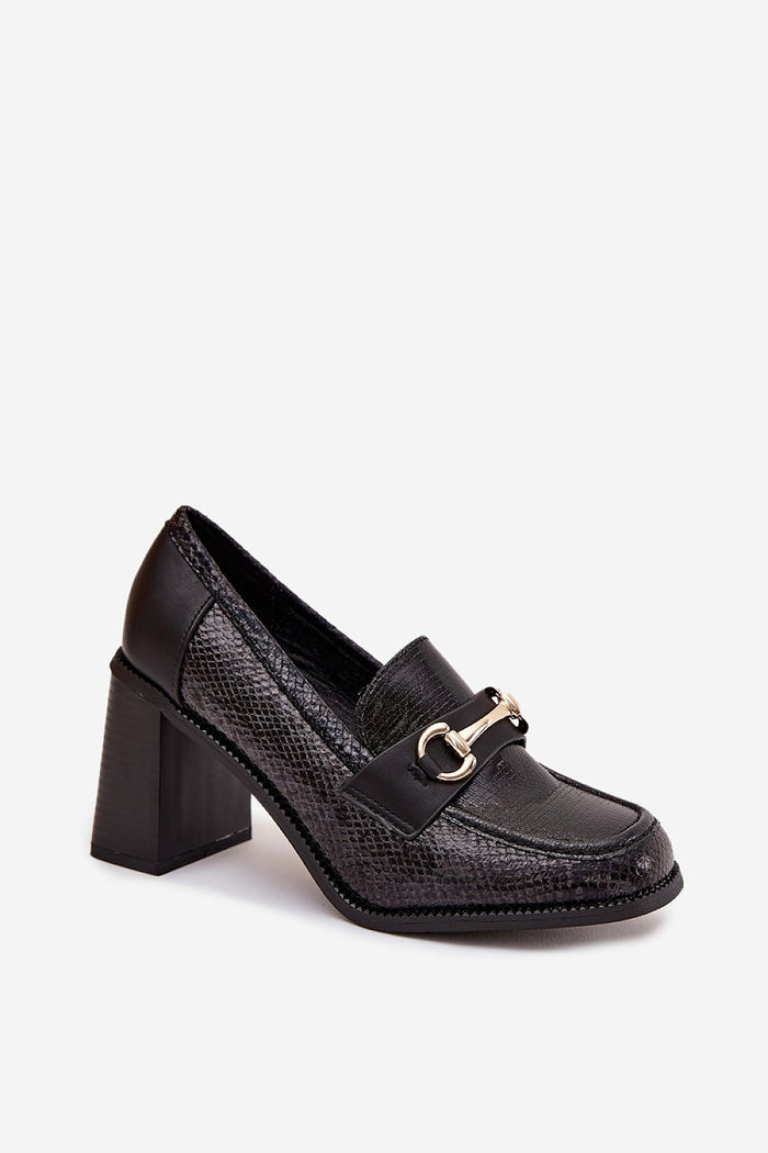  Heeled low shoes model 217846 Step in style 