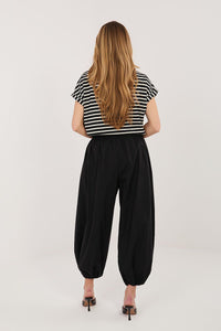  Women trousers model 225859 Rue Paris 