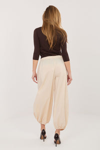  Women trousers model 225857 Rue Paris 