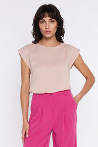  Blouse model 226432 Nife 