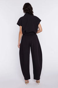  Women trousers model 227151 Nife 
