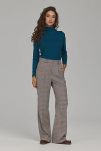  Women trousers model 231658 Nife 