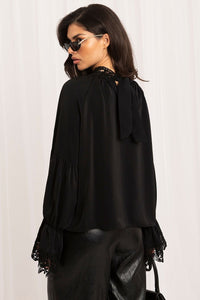  Blouse model 232750 Italy Moda 