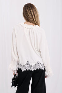  Blouse model 232756 Italy Moda 