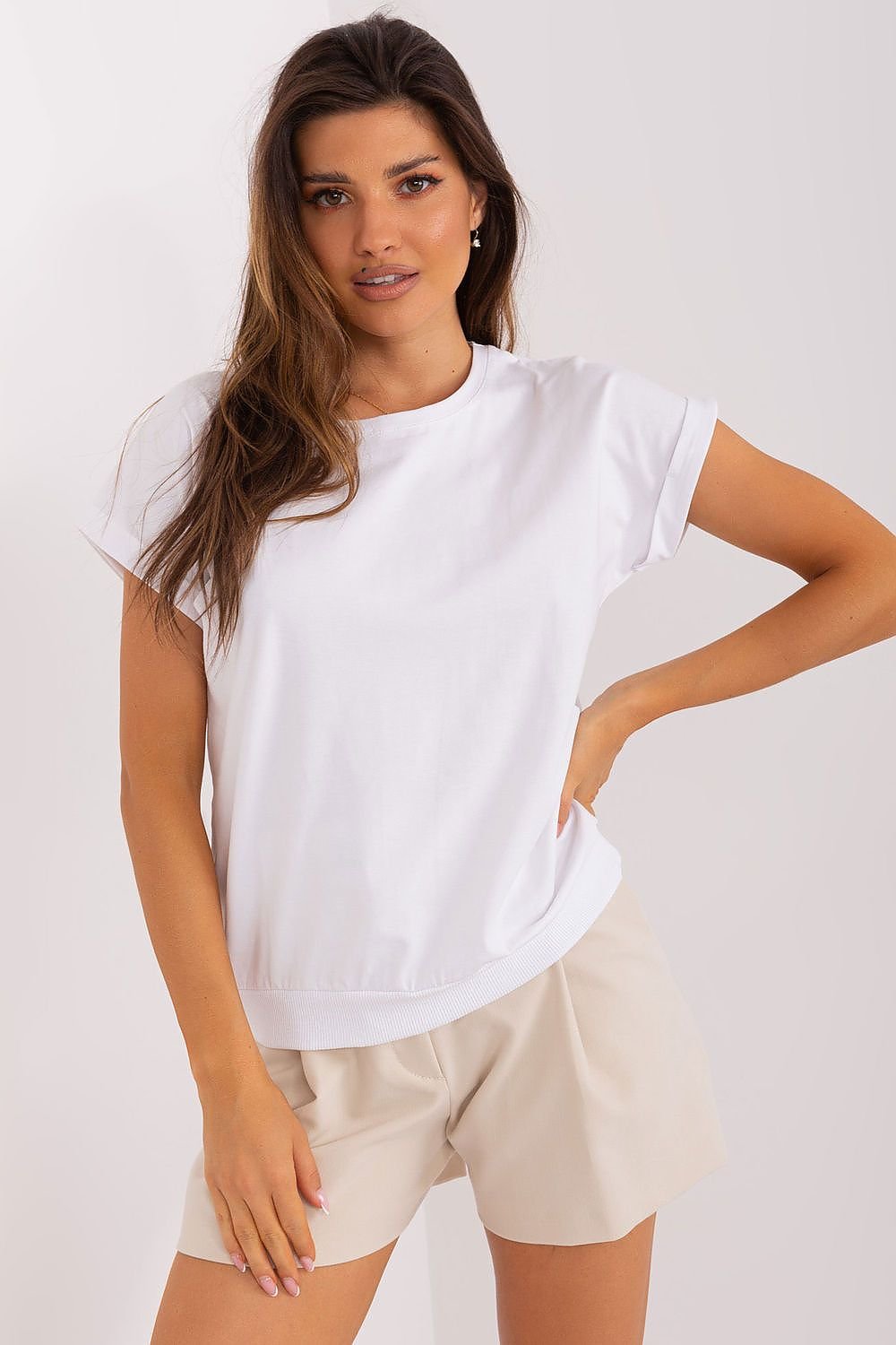 Blouse model 182568 Relevance