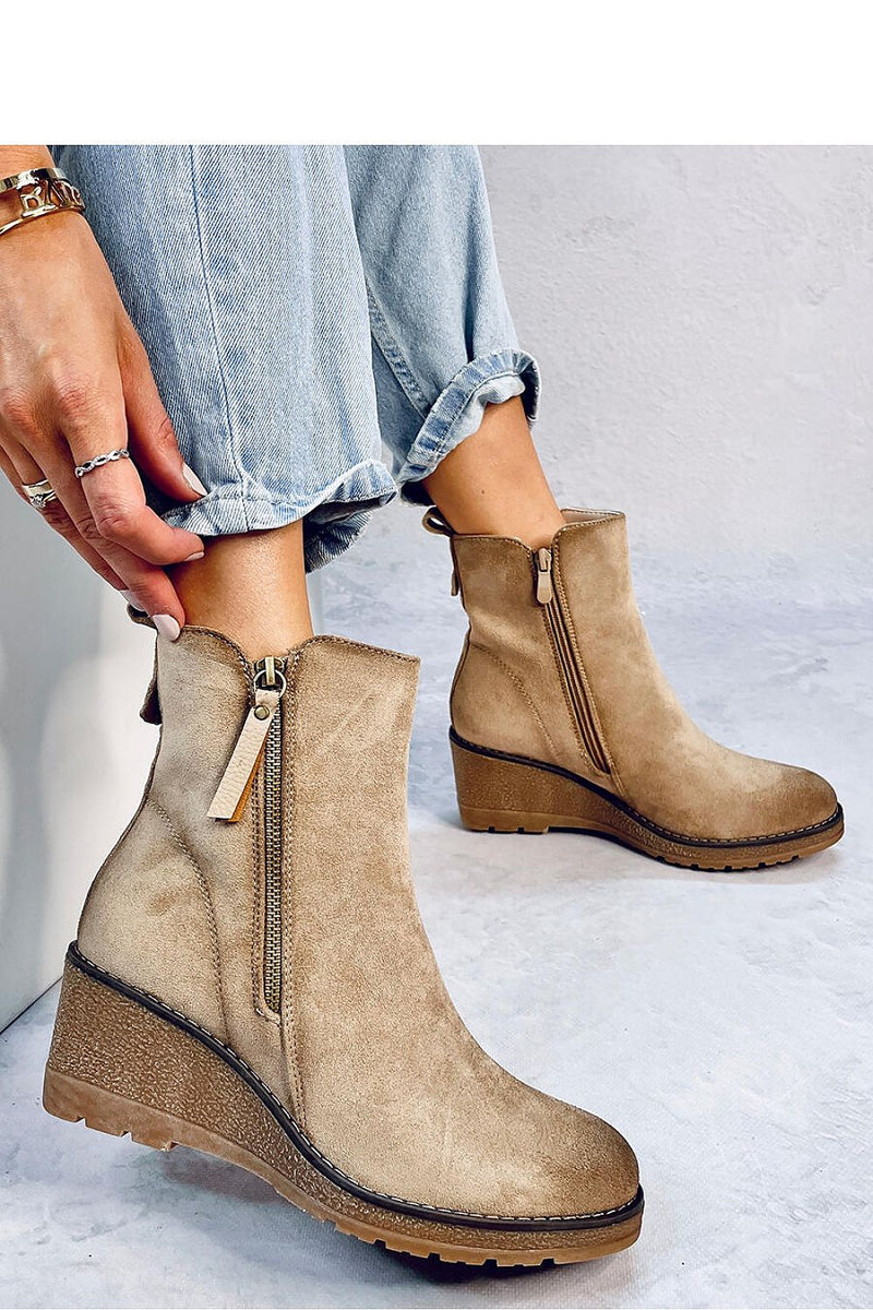 Buskin boots model 184467 Inello