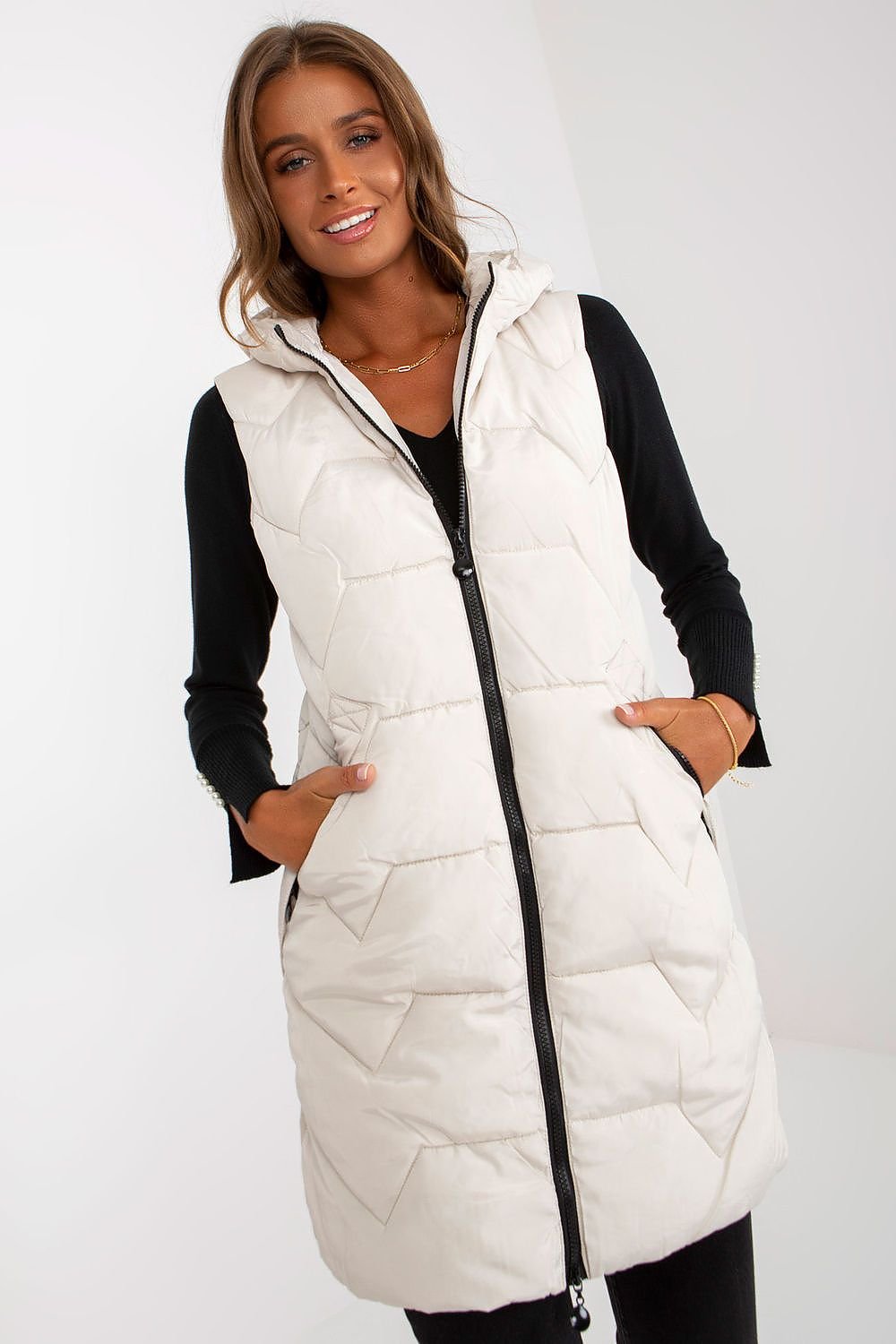 Gilet model 173235 NM