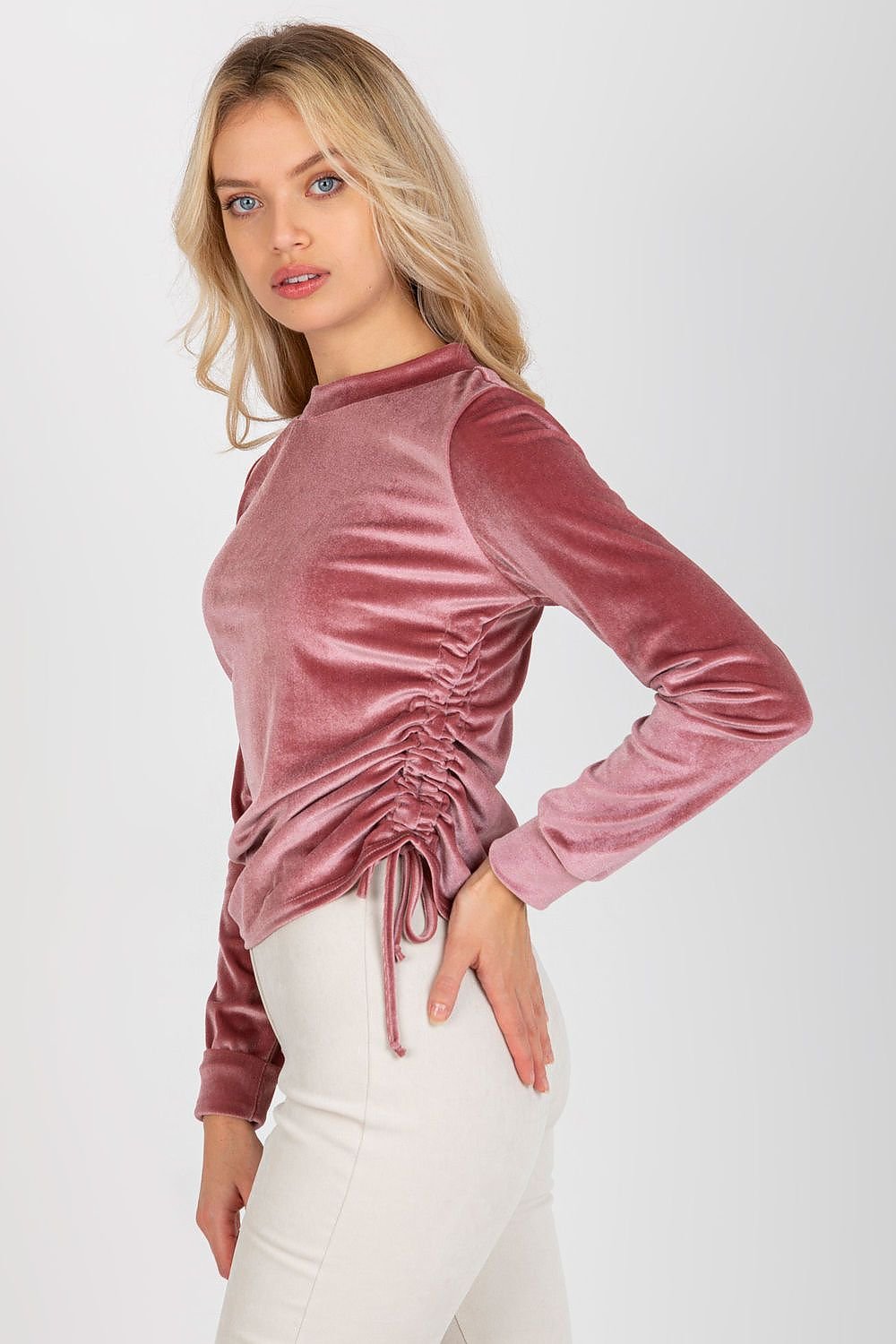 Blouse model 173316 Lakerta